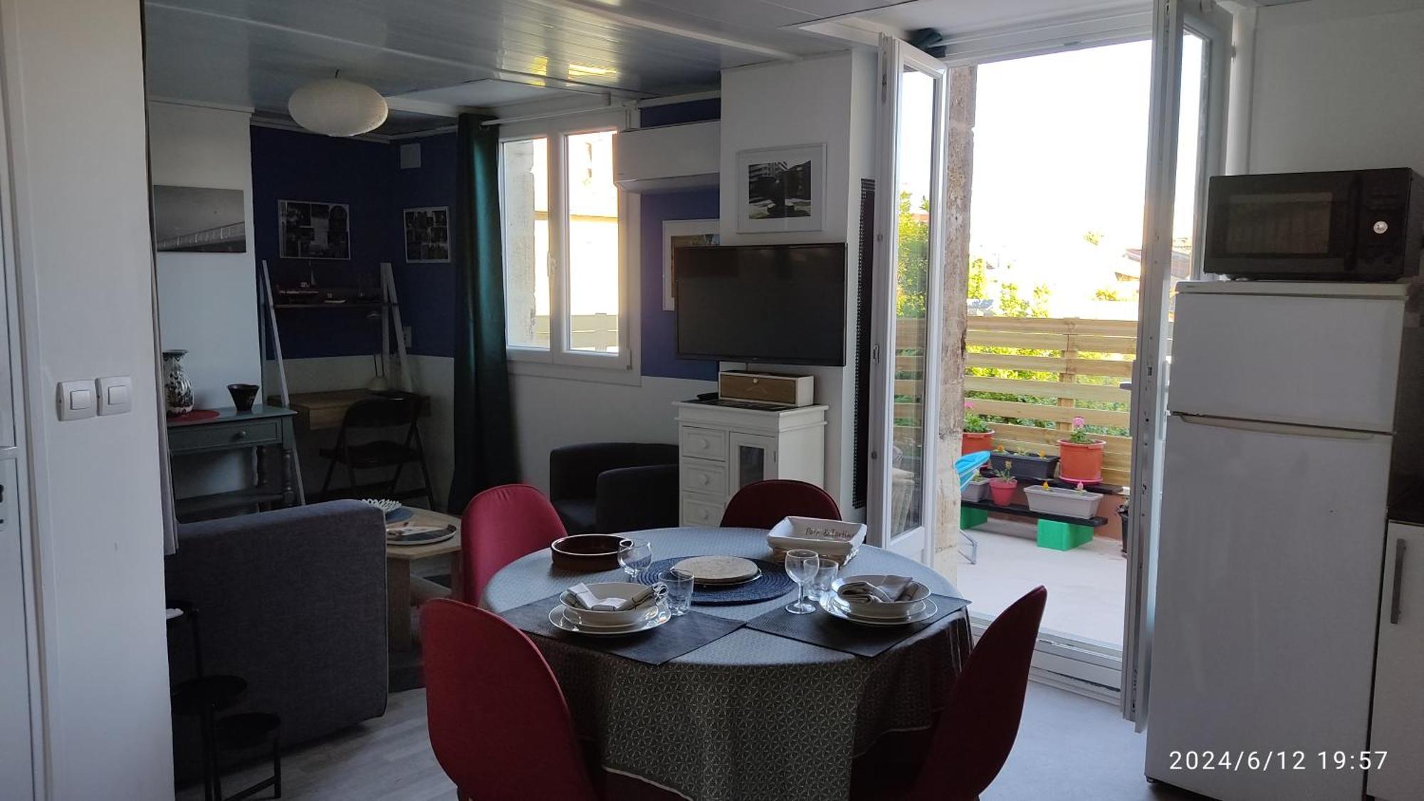 Apartament Les Bonbonieres D'Andrea Gavinies Pellegrin Bordeaux Zewnętrze zdjęcie